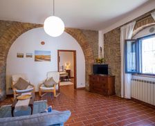 Italy Tuscany Pomarance vacation rental compare prices direct by owner 18038987