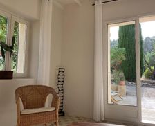 France Provence-Alpes-Côte d'Azur Orgon vacation rental compare prices direct by owner 26943677