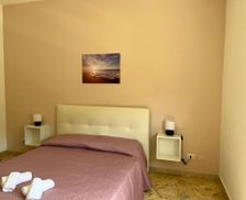 Italy Sicily Cefalù vacation rental compare prices direct by owner 27812992