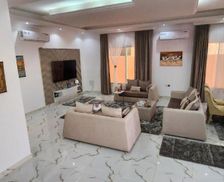 United Arab Emirates  Sharīyah vacation rental compare prices direct by owner 35325737