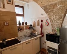 Italy Apulia Lecce vacation rental compare prices direct by owner 33704457