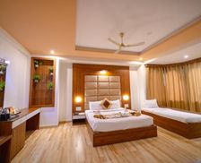 India Rajasthan Udaipur vacation rental compare prices direct by owner 14807794