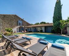 France Languedoc-Roussillon Nîmes vacation rental compare prices direct by owner 28575097