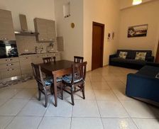 Italy Sicily Castellammare del Golfo vacation rental compare prices direct by owner 28900731