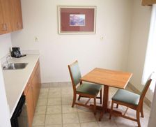 United States Tennessee Greeneville vacation rental compare prices direct by owner 12773298