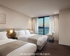 South Korea Jeollanam-Do Yeosu vacation rental compare prices direct by owner 26909139