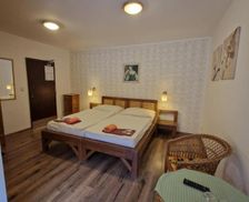 Slovakia Banskobystrický kraj Staré Hory vacation rental compare prices direct by owner 13852722