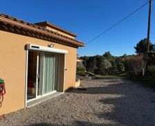 France Languedoc-Roussillon Clermont-lʼHérault vacation rental compare prices direct by owner 35003928