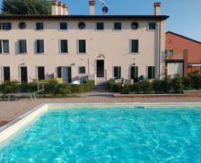 Italy Veneto Cavaion Veronese vacation rental compare prices direct by owner 29431625