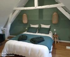 France  Lancé vacation rental compare prices direct by owner 35358717