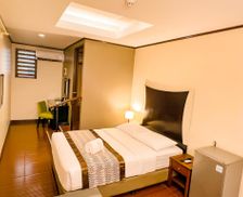 Philippines Luzon Manila vacation rental compare prices direct by owner 18653267