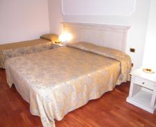 Italy Abruzzo Rocca San Giovanni vacation rental compare prices direct by owner 14849196