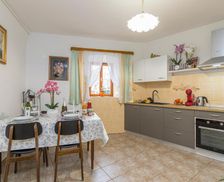 Slovenia  Črni Kal vacation rental compare prices direct by owner 35835565