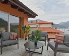 Italy Lombardy Maccagno Superiore vacation rental compare prices direct by owner 16512864