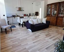 France Nord-Pas-de-Calais Douai vacation rental compare prices direct by owner 35434824