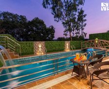 India Maharashtra Panchgani vacation rental compare prices direct by owner 35370988