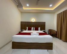 India Kerala Palakkad vacation rental compare prices direct by owner 35529050