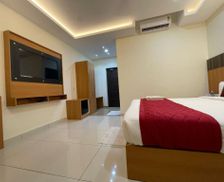 India Kerala Palakkad vacation rental compare prices direct by owner 35527669