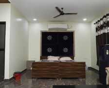 India Maharashtra Rājūra vacation rental compare prices direct by owner 26985805