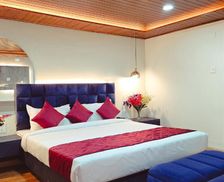 India West Bengal Bijanbāri Bāzār vacation rental compare prices direct by owner 35550856