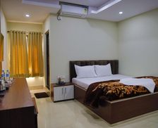 India Assam Guwahati vacation rental compare prices direct by owner 35529682