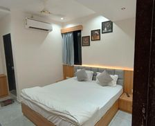 India Gujarat Adalaj vacation rental compare prices direct by owner 35296949