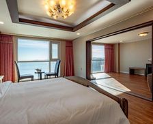 South Korea Gyeongsangnam-do Sacheon vacation rental compare prices direct by owner 32308885