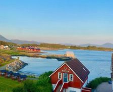 Norway Møre og Romsdal Bud vacation rental compare prices direct by owner 29504099