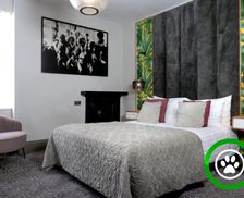 United Kingdom England Brighton & Hove vacation rental compare prices direct by owner 18209148