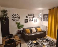 France Ile de France Suresnes vacation rental compare prices direct by owner 32296711