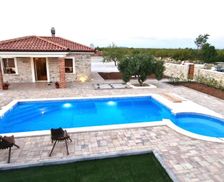 Croatia Sibenik-Knin County Velika Čista vacation rental compare prices direct by owner 29365244