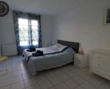 France Ile de France Magny-le-Hongre vacation rental compare prices direct by owner 28454007