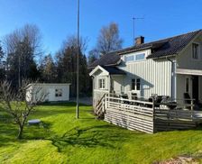 Sweden Orust Henån vacation rental compare prices direct by owner 35275584