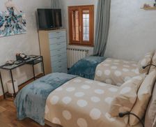 Italy Lazio Bassiano vacation rental compare prices direct by owner 35581151