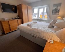 United Kingdom Devon Westward Ho vacation rental compare prices direct by owner 14249106