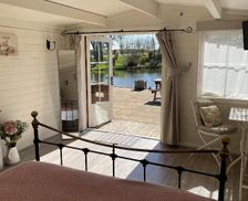 United Kingdom Warwickshire Leamington Spa vacation rental compare prices direct by owner 15830216