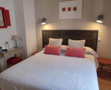 Spain Catalonia Tossa de Mar vacation rental compare prices direct by owner 16264567