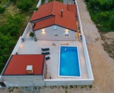 Croatia Zadar County Nadin vacation rental compare prices direct by owner 35444813