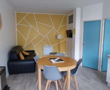 France Picardy Mers-les-Bains vacation rental compare prices direct by owner 26975985