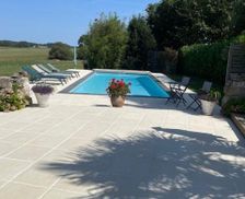 France Aquitaine Saint-Saud-Lacoussière vacation rental compare prices direct by owner 35288477