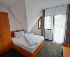Romania Neamţ Bicaz vacation rental compare prices direct by owner 27617259