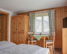 Austria Tyrol Grän vacation rental compare prices direct by owner 15301900