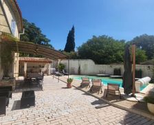 France Provence-Alpes-Côte d'Azur Velleron vacation rental compare prices direct by owner 27652772