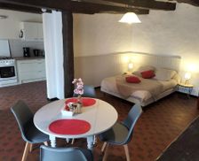 France Centre Rosnay vacation rental compare prices direct by owner 26858995