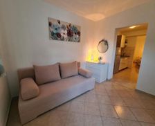 Croatia Dubrovnik-Neretva County Orebić vacation rental compare prices direct by owner 35497405