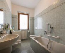 Italy Lombardy Scanzorosciate vacation rental compare prices direct by owner 14297331