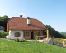 Slovenia Dolenjska (Lower Carniola) Uršna Sela vacation rental compare prices direct by owner 13010851