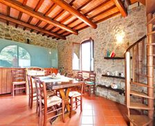 Italy Tuscany Loro Ciuffenna vacation rental compare prices direct by owner 19461059