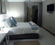 South Africa Mpumalanga Secunda vacation rental compare prices direct by owner 15890431