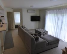 Australia Victoria Fern Tree Gully vacation rental compare prices direct by owner 13743997